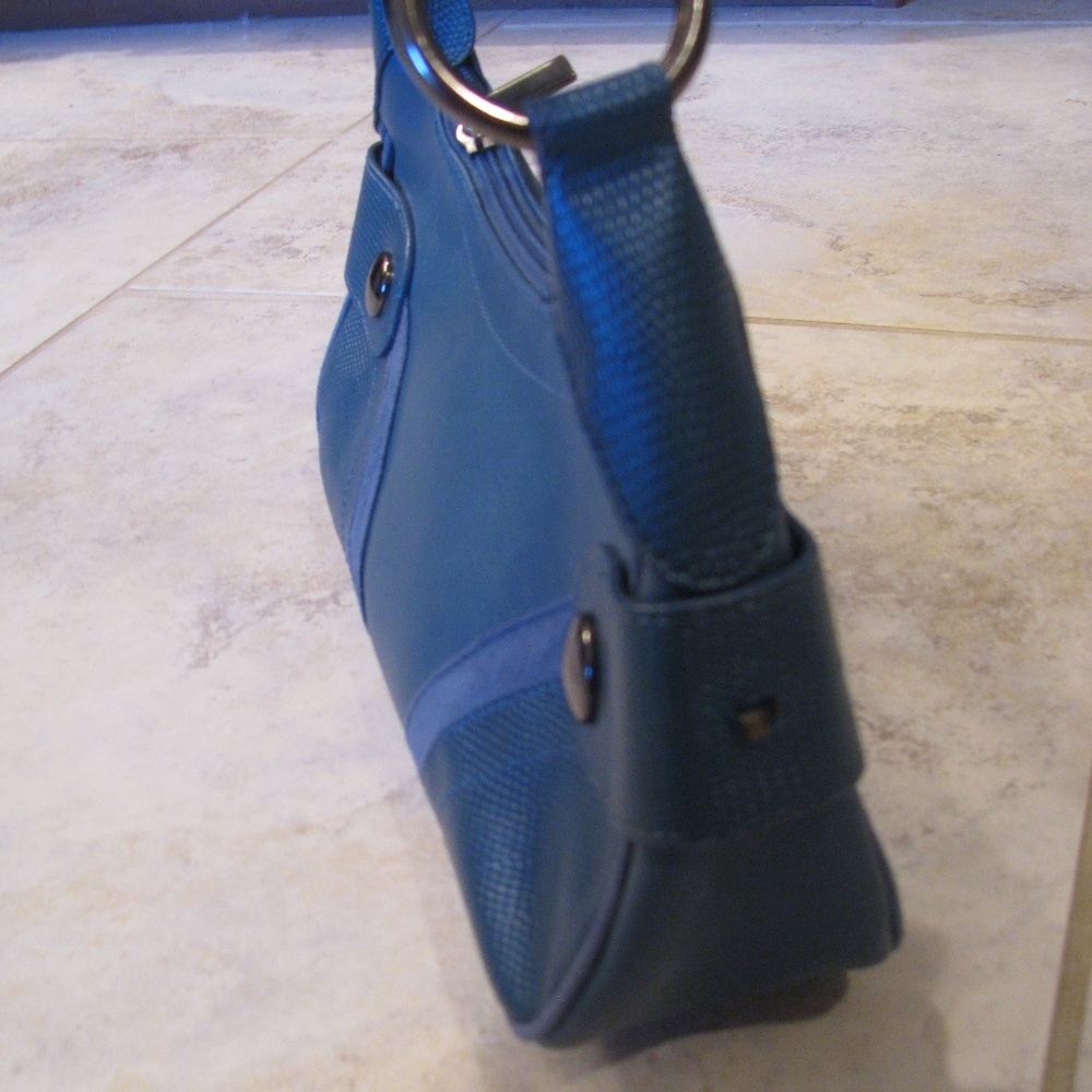Vintage Y2K Crescent Underarm Shoulder Bag Purse Baguette Blue Small - Picture 11 of 11